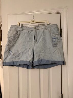 Lane Bryant Two-Tone Light Wash Denim Shorts